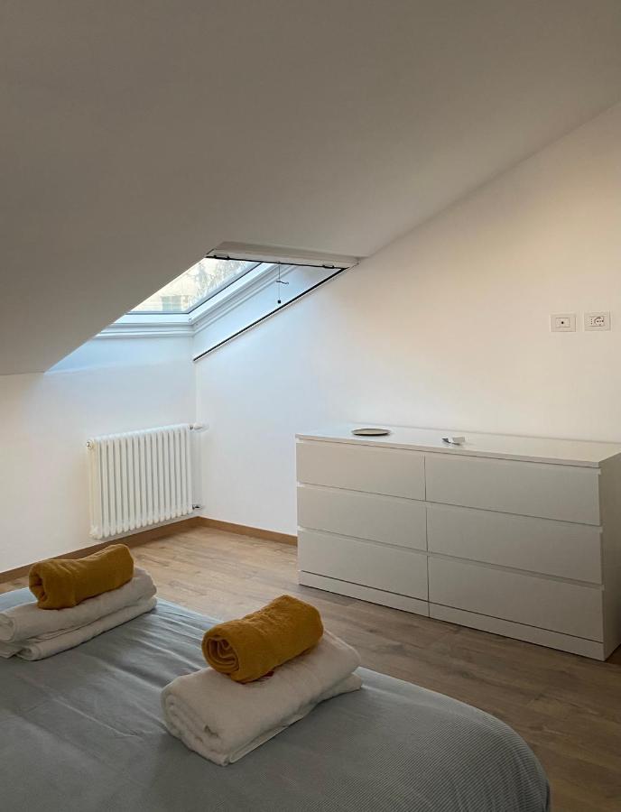 Sky View Apartment Como Eksteriør bilde